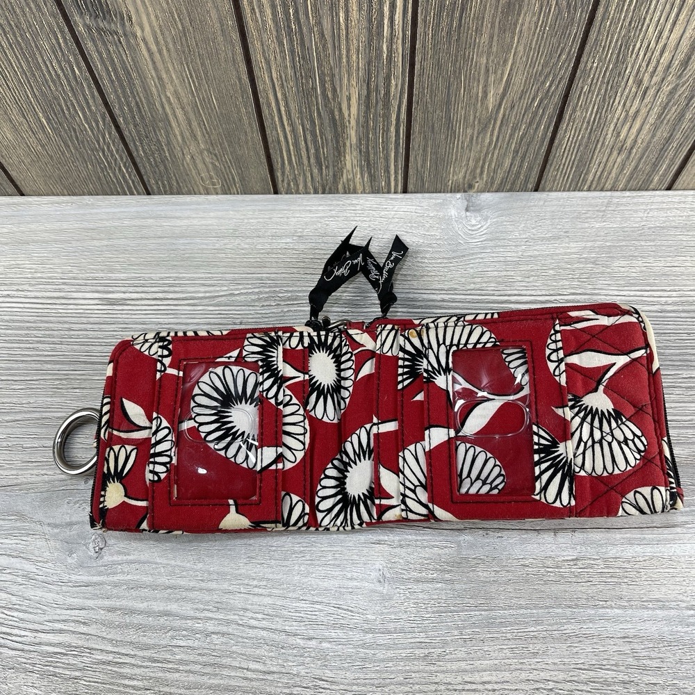 Vera Bradley Campus Double ID Case With Keychain Print Red Floral Wallet